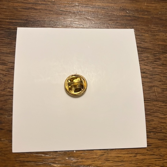 Floppy Disk Enamel Pin - Picture 2 of 2